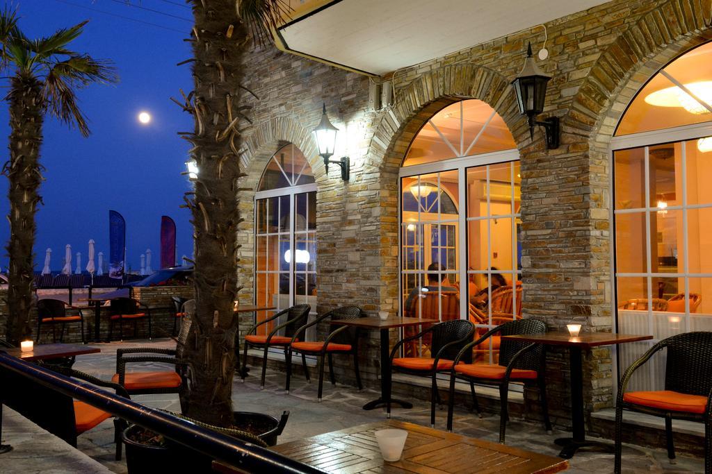 Atlantis Hotel Paralía Екстериор снимка