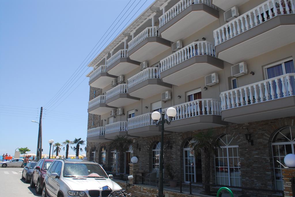 Atlantis Hotel Paralía Екстериор снимка