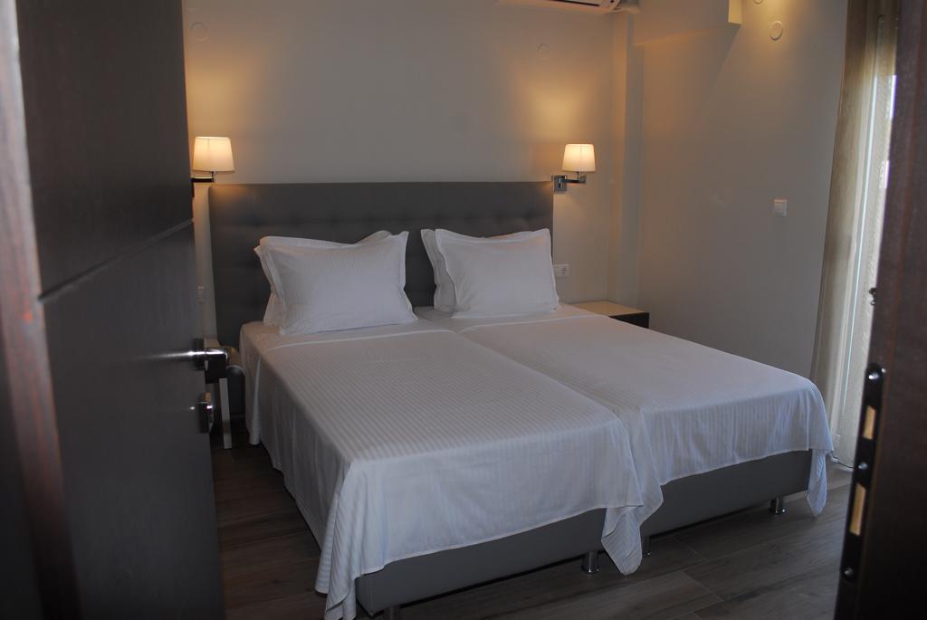 Atlantis Hotel Paralía Екстериор снимка